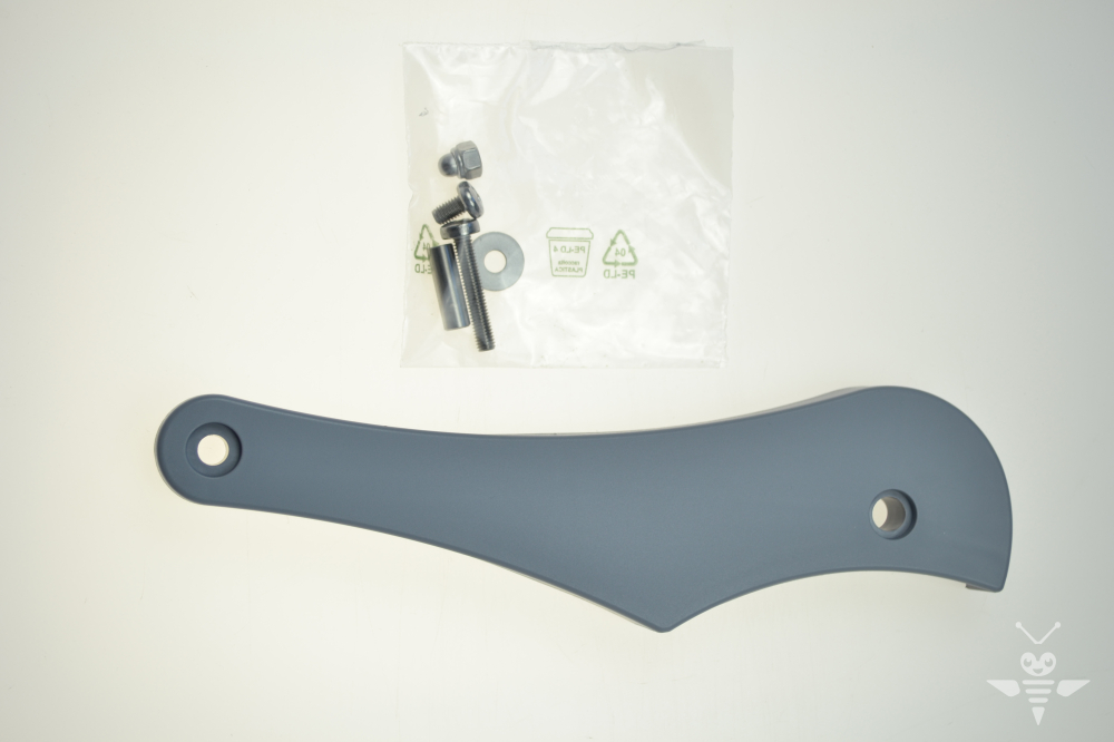 Haubenbefestigung%20Seite%20rechts%20kpl.